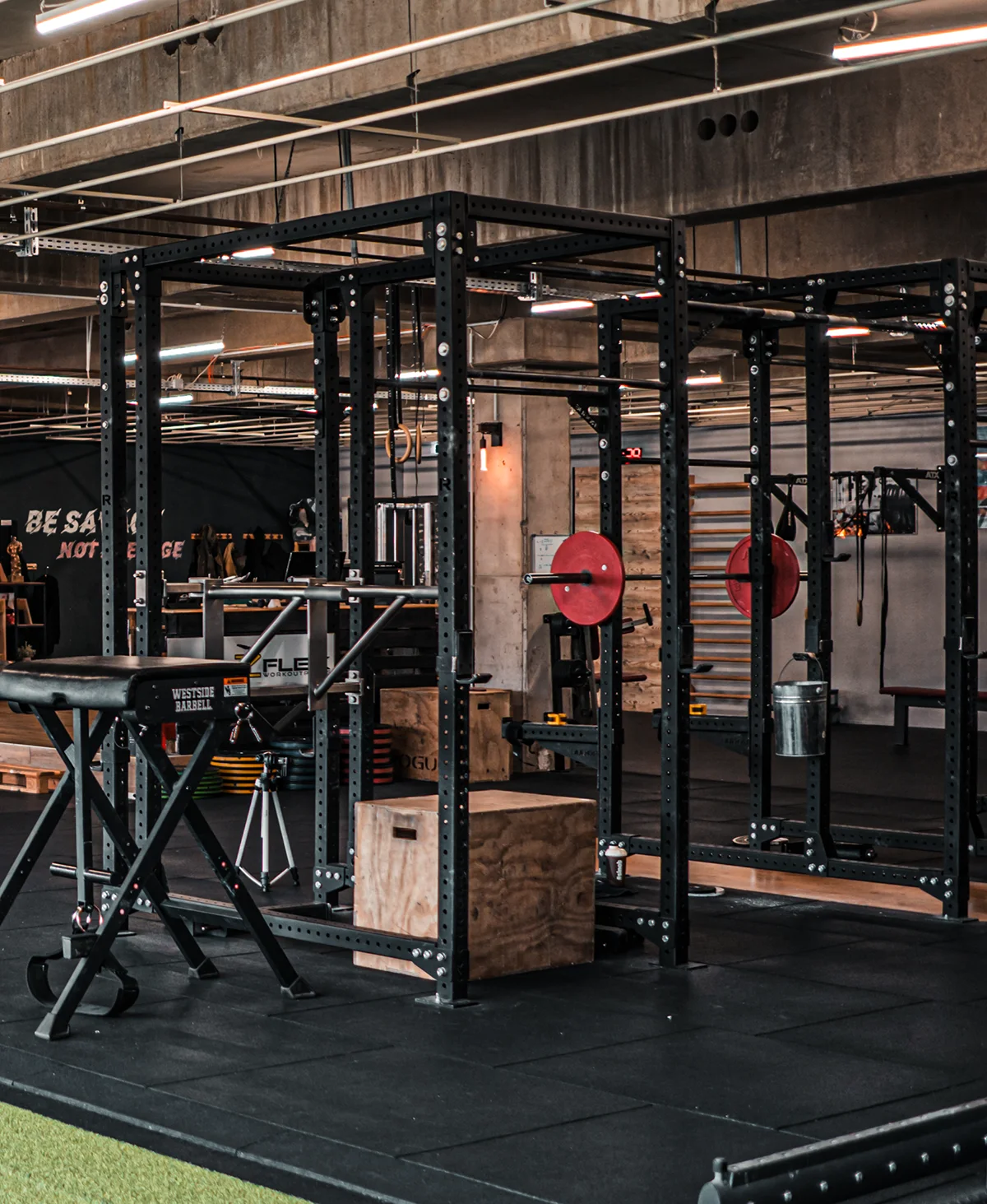 800 m² Trainingsfläche im MACHBAR